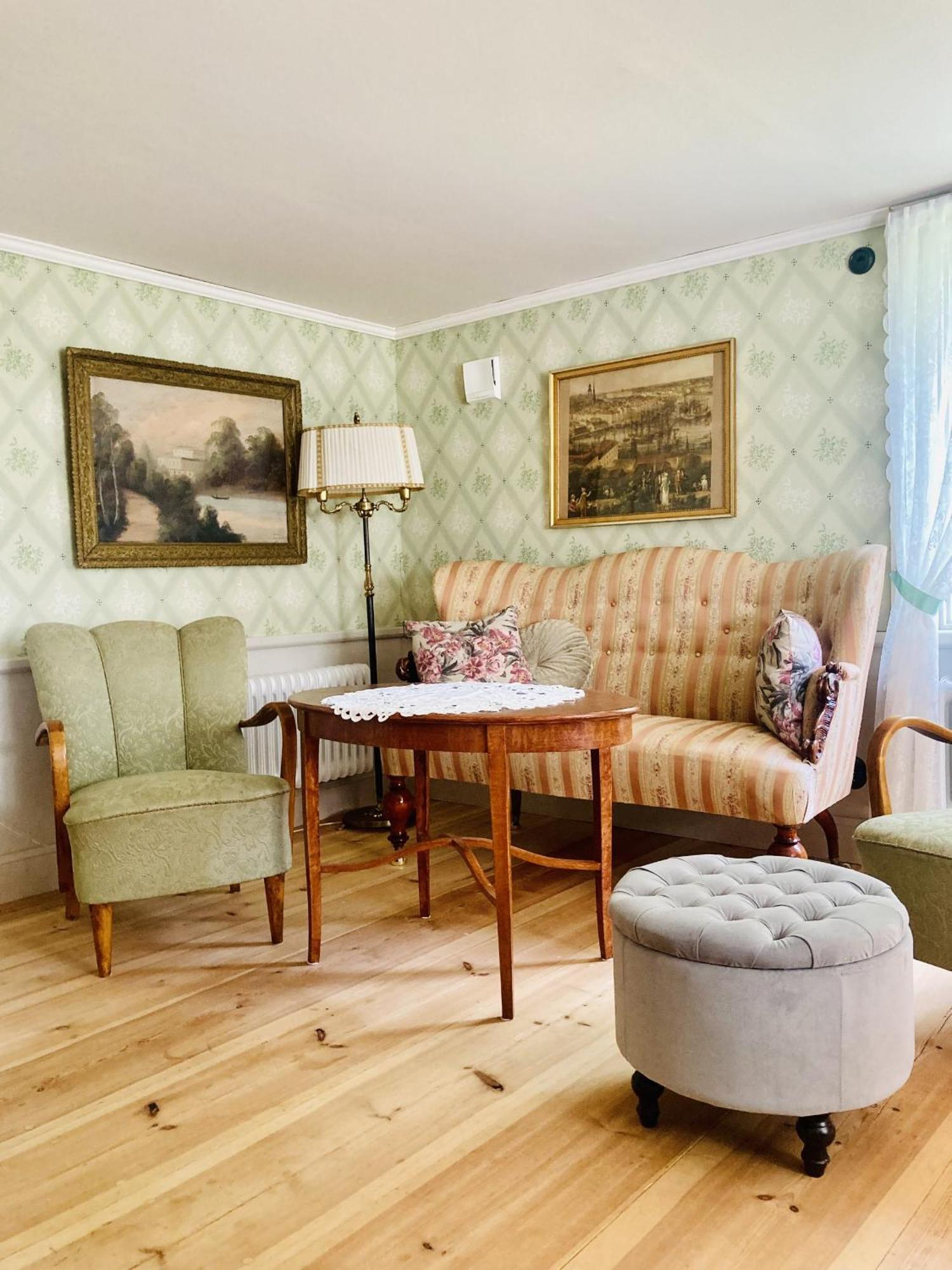 Söderköping Thorstorps Gard B&B מראה חיצוני תמונה