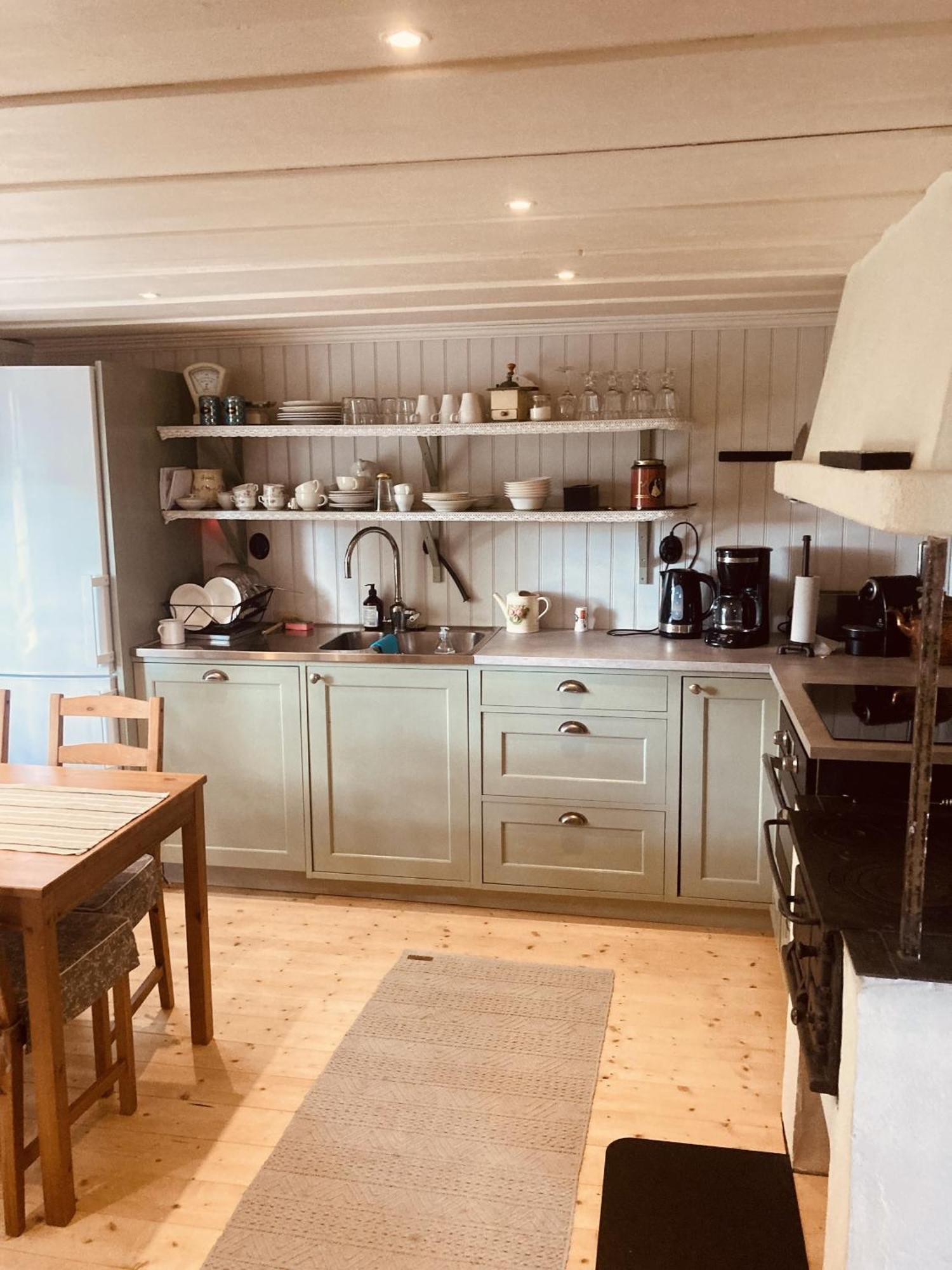 Söderköping Thorstorps Gard B&B מראה חיצוני תמונה