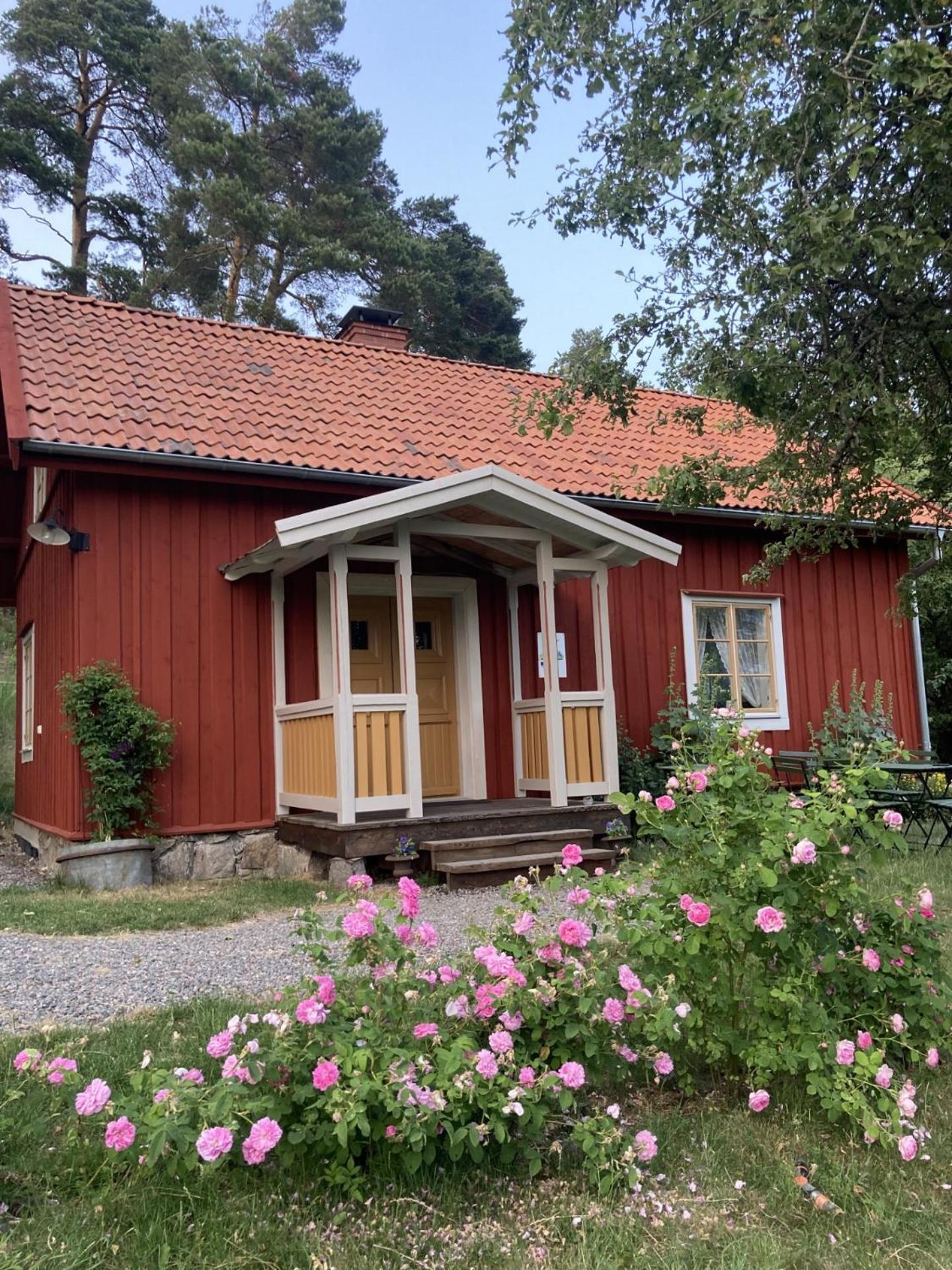 Söderköping Thorstorps Gard B&B מראה חיצוני תמונה