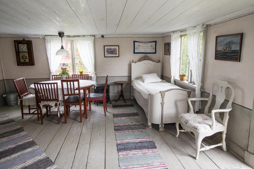 Söderköping Thorstorps Gard B&B מראה חיצוני תמונה